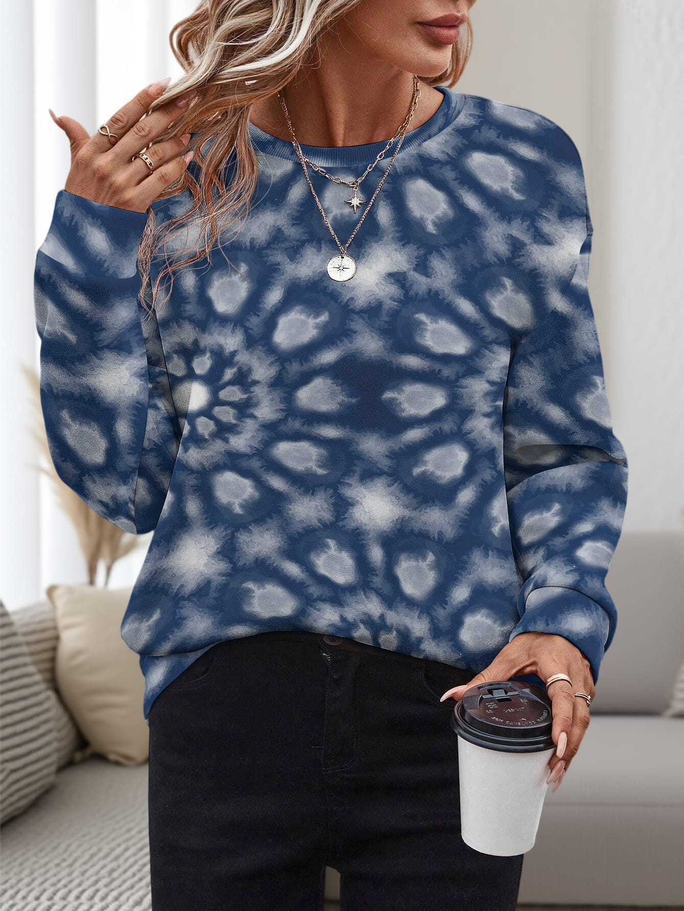 Women's 3D Printed Round Neck Pullover Leisure Loose Sweater