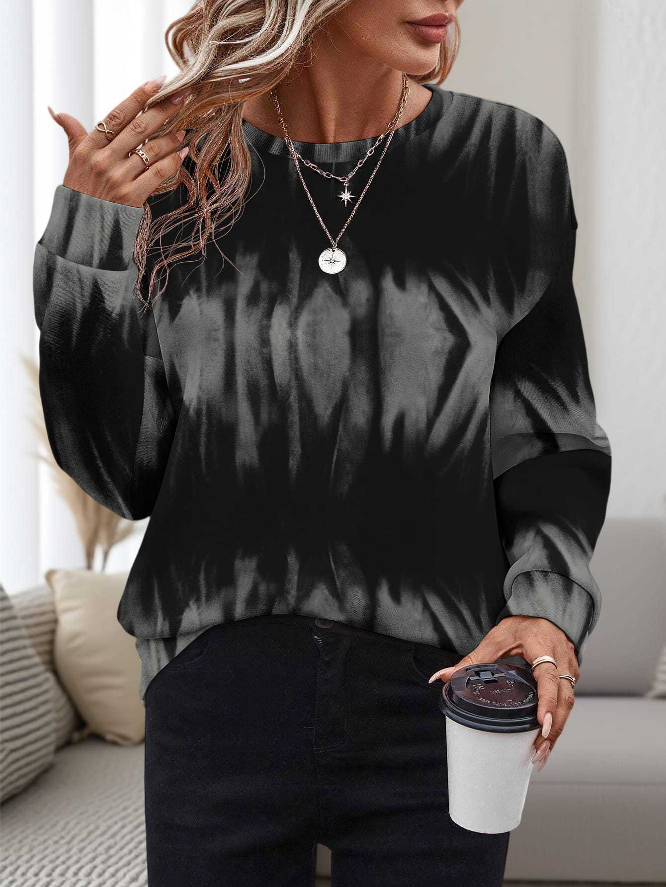 Women's 3D Printed Round Neck Pullover Leisure Loose Sweater